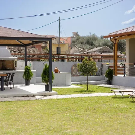 Planet Villas - Shared Bbq & Garden Hébergement de vacances Ýpsos