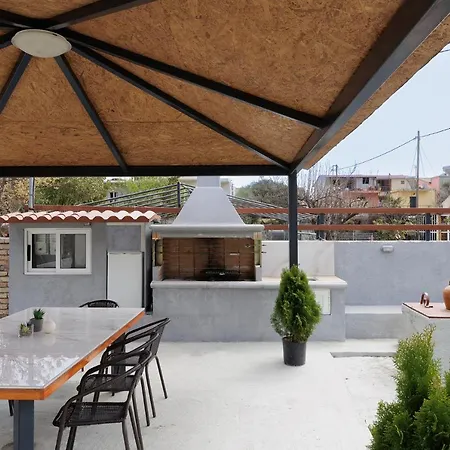 Prázdninový dům Planet Villas - Shared Bbq & Garden *
